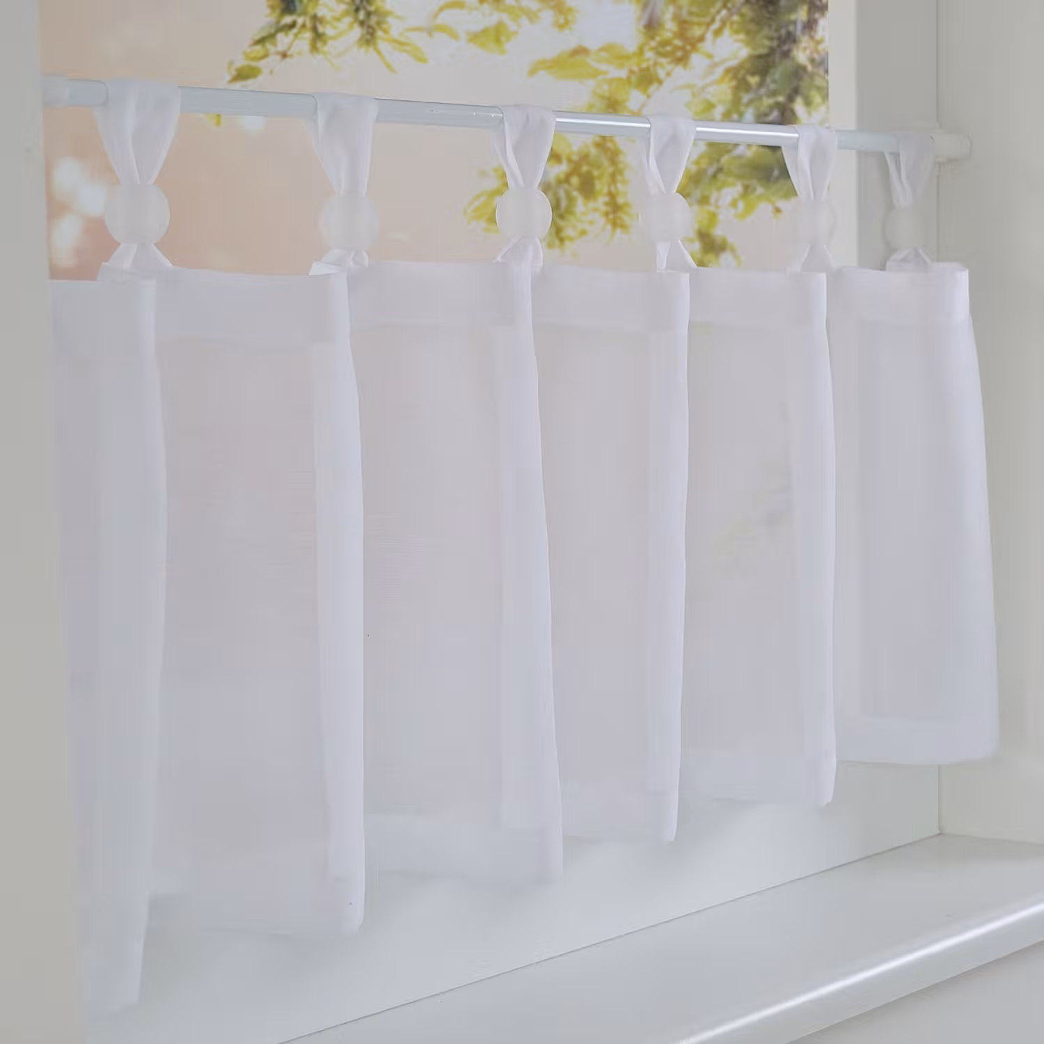 Schlaufenkugeln /Zierkugeln aus Acrylglas - transparent matt - für Raffrollos und Scheibengardinen - Scheibengardine mit Acrylkugel transparent matt