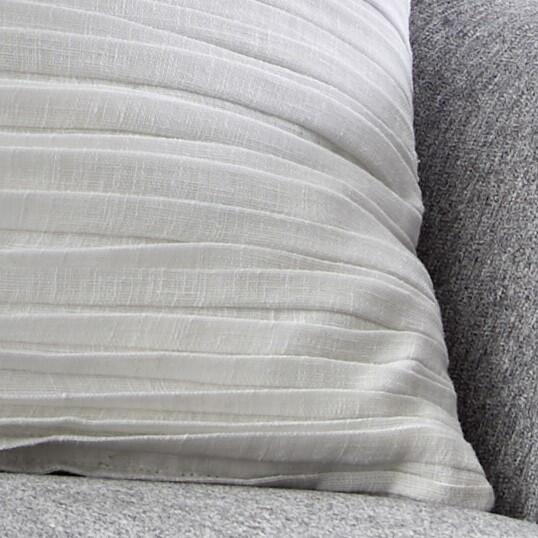 Kissenhülle Crinkle offwhite Biesen handgenäht