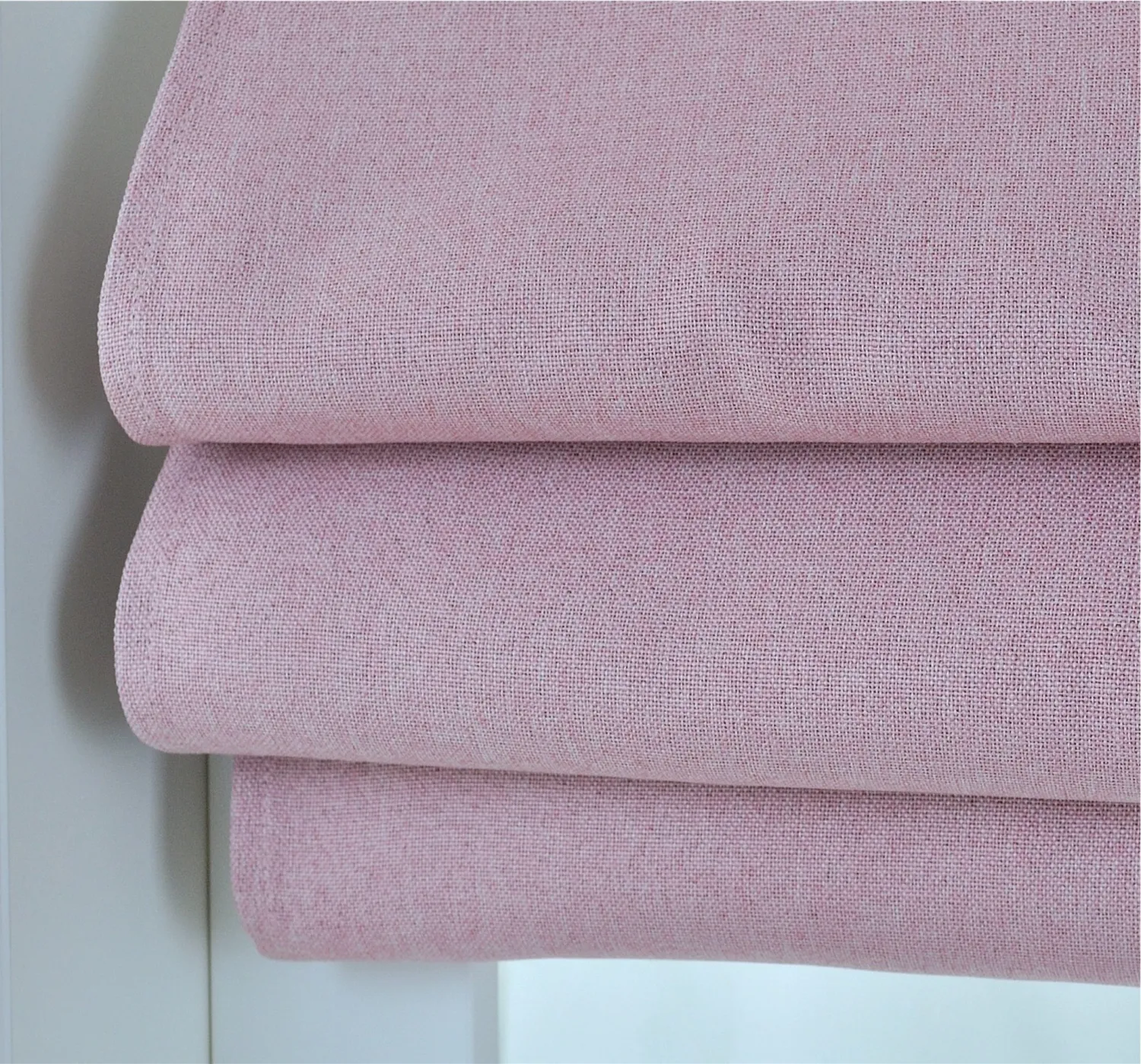 Verdunkelndes Raffrollo / Ösenrollo Dimout rose nach Maß - blickdicht und isolierend - Raffrollo blickdicht verdunkelnd Dimout rose nach Maß