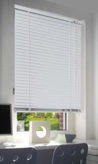 Alu Jalousie Sammy Sichtschutz mit horizontalen Lamellen | weiss - Breite 50 - 130 cm