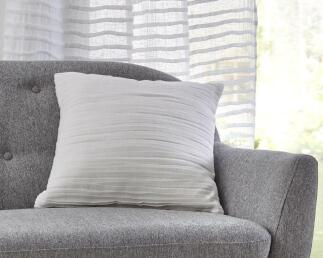 Sofakissen Crinkle offwhite Handarbeit