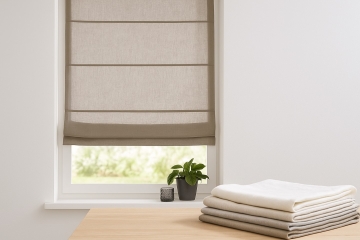 Raffrollos aus Leinen