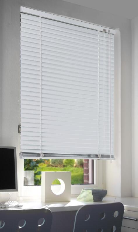 Alu Jalousie weiss Sichtschutz lichtdurchlässig