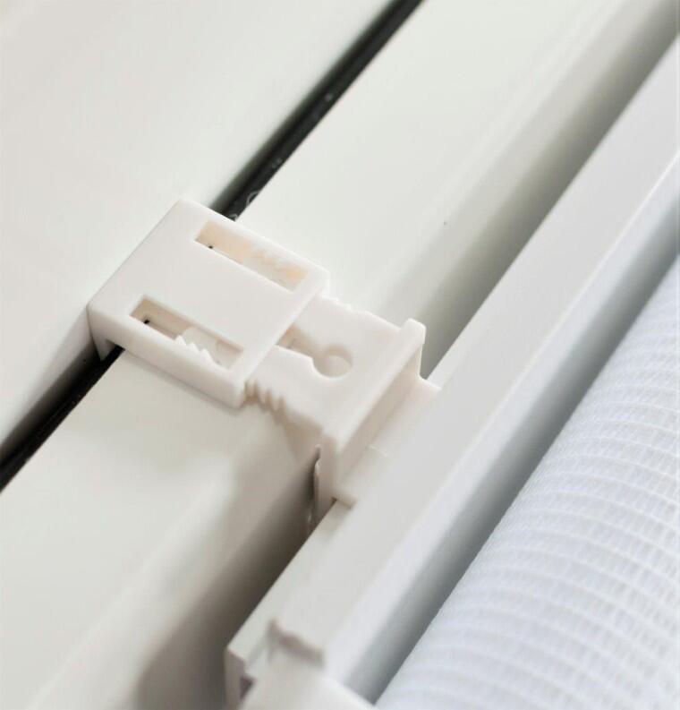 Doppelrollo Sola Klemmträger oben