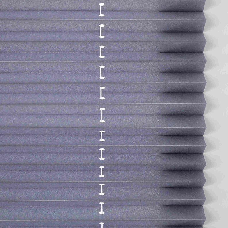 Detailansicht Plissee Ösenrollo Olbia grau